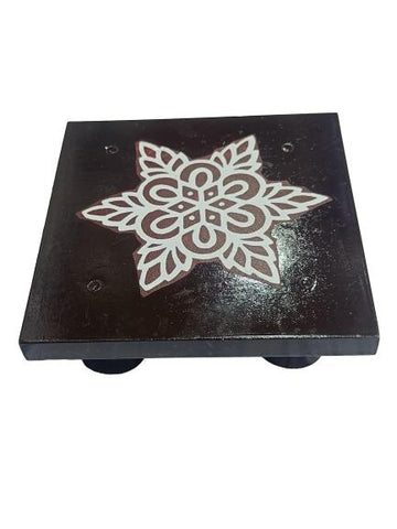 Wooden Deity Stand Rangoli Design 4 Inch