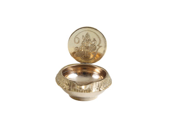 Brass Om Muruga Kubera Vilaku