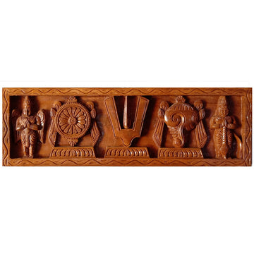 Thenkalai Naamam Garudar Shanku Chakra Hanuman Wooden Wall Decor