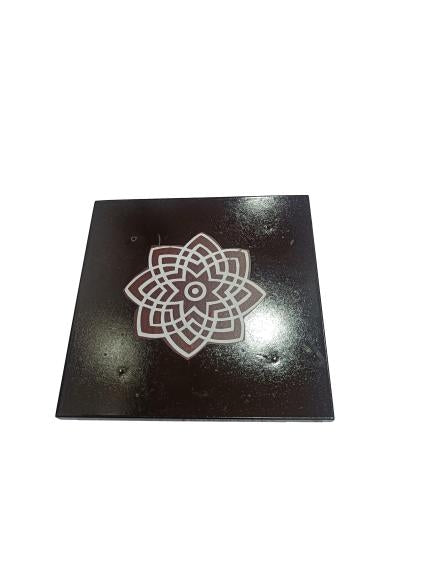 Wooden Deity Stand Rangoli Design 5 Inch