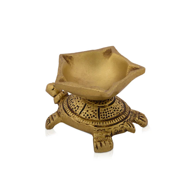 Brass Antiqe Tortoise Lamp