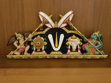 Vadakalai Tiruman Sangu Chakaram Garudan Hanuman Wall Hanging Fiber