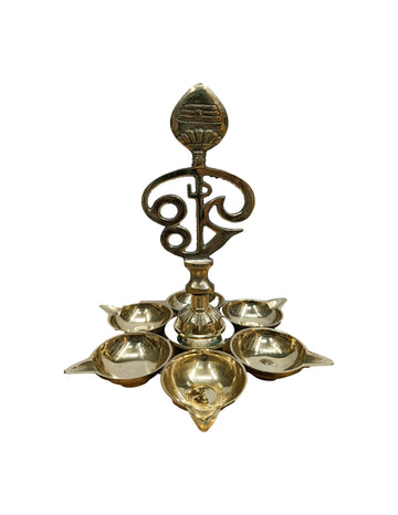 Brass Om Arumuga Vilakku