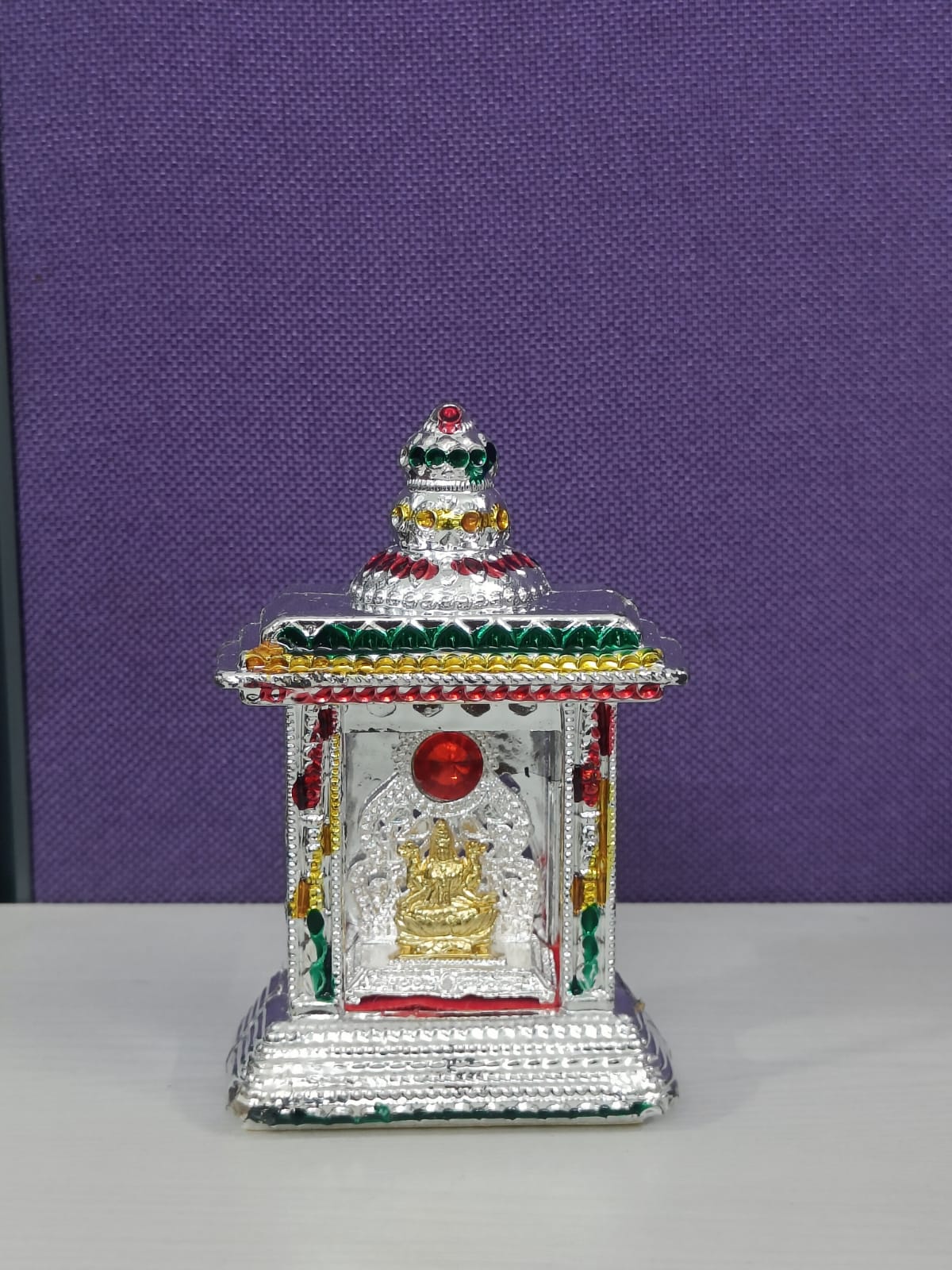 Small Home Temple With Sri Mahalakshmi / Mandir / Mantapam For Decor / Car Dashboard / Bulk Gifting / 5 inches